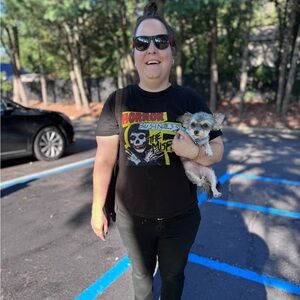 Meet your Posher, Monica